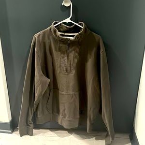 Men’s REI Cooperative 1/4 Zip Light Weight. Forest Green Color & Size- X-Large